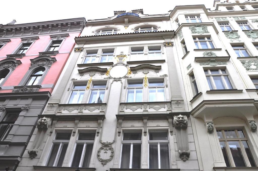 Charles Bridge Premium Residence ปราก ภายนอก รูปภาพ